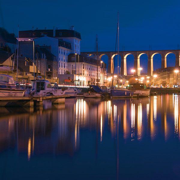 Les Gites De Kerroyal Garlan Bagian luar foto